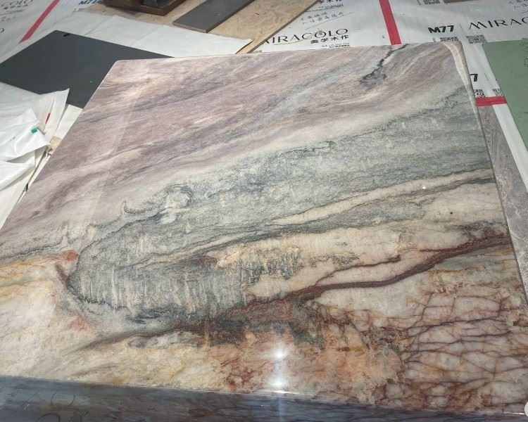 Quartzite Michelangelo table